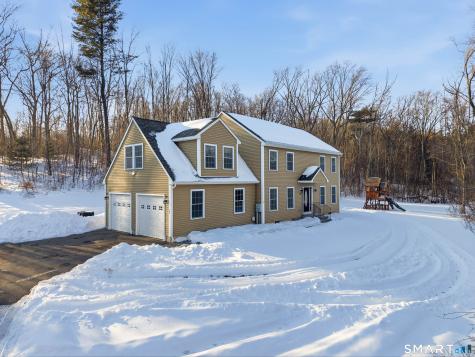 330 New London Road Colchester CT 06415