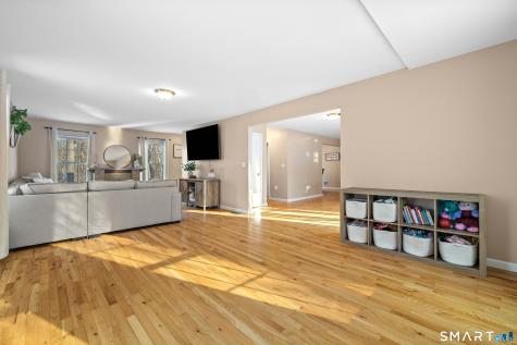 330 New London Road Colchester CT 06415