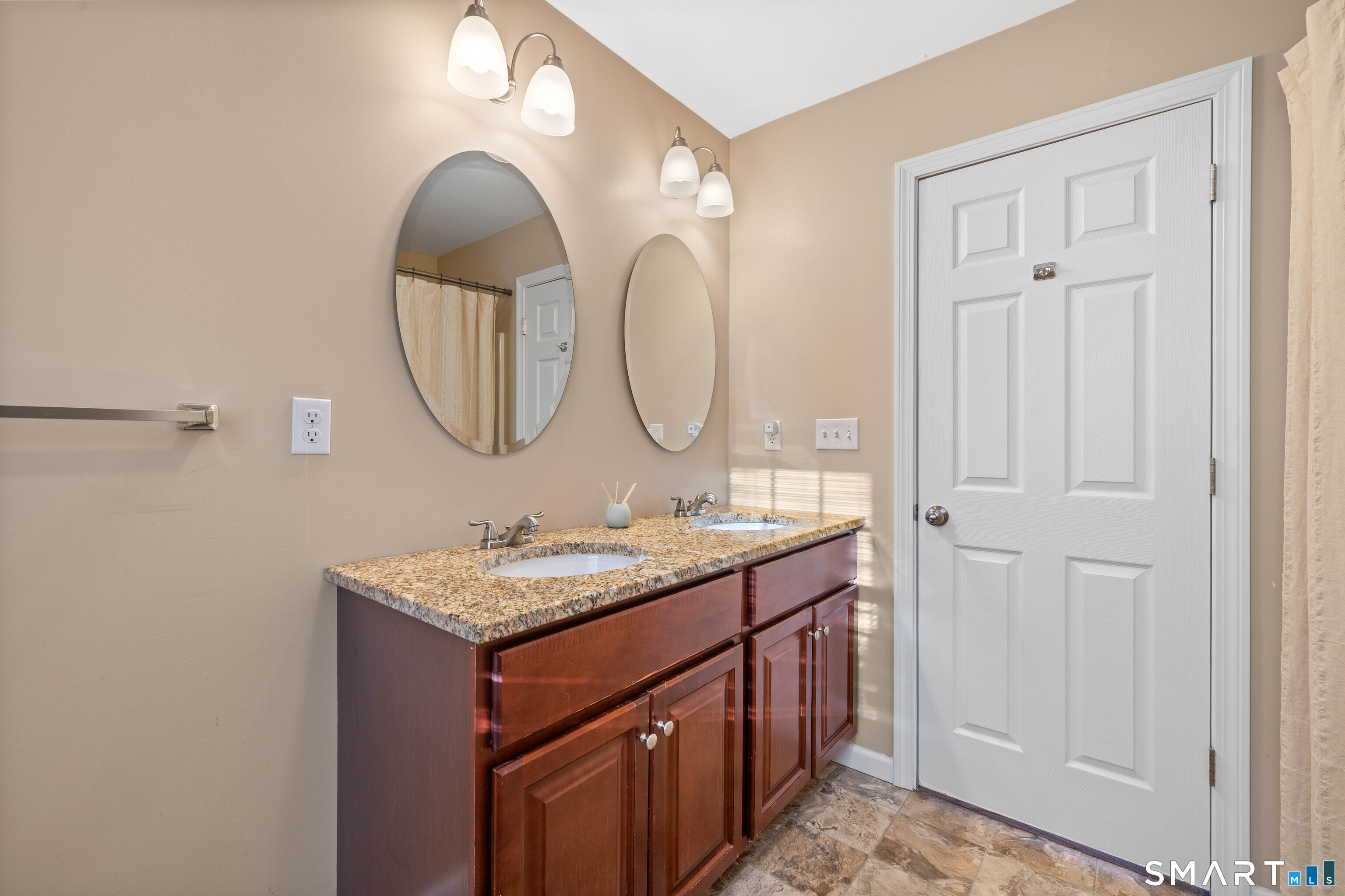 330 New London Road Colchester CT 06415