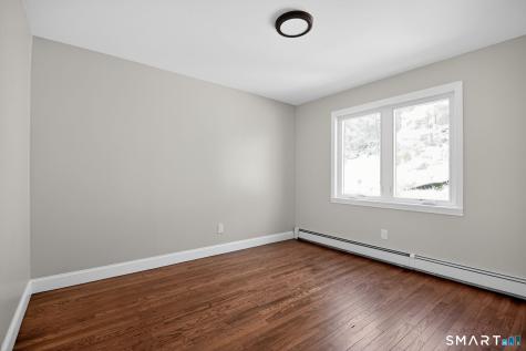 48 Lakeside Drive Guilford CT 06437
