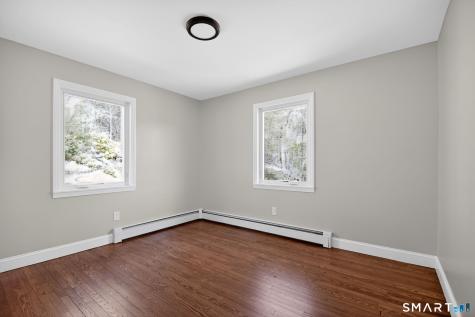 48 Lakeside Drive Guilford CT 06437