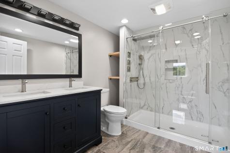 48 Lakeside Drive Guilford CT 06437