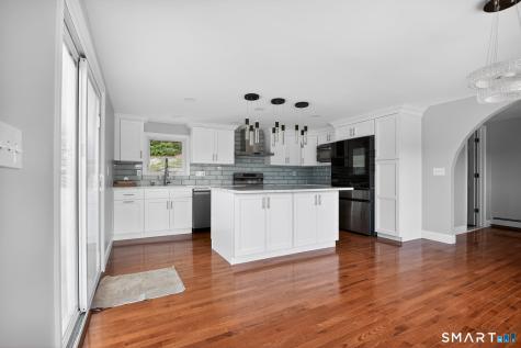 48 Lakeside Drive Guilford CT 06437