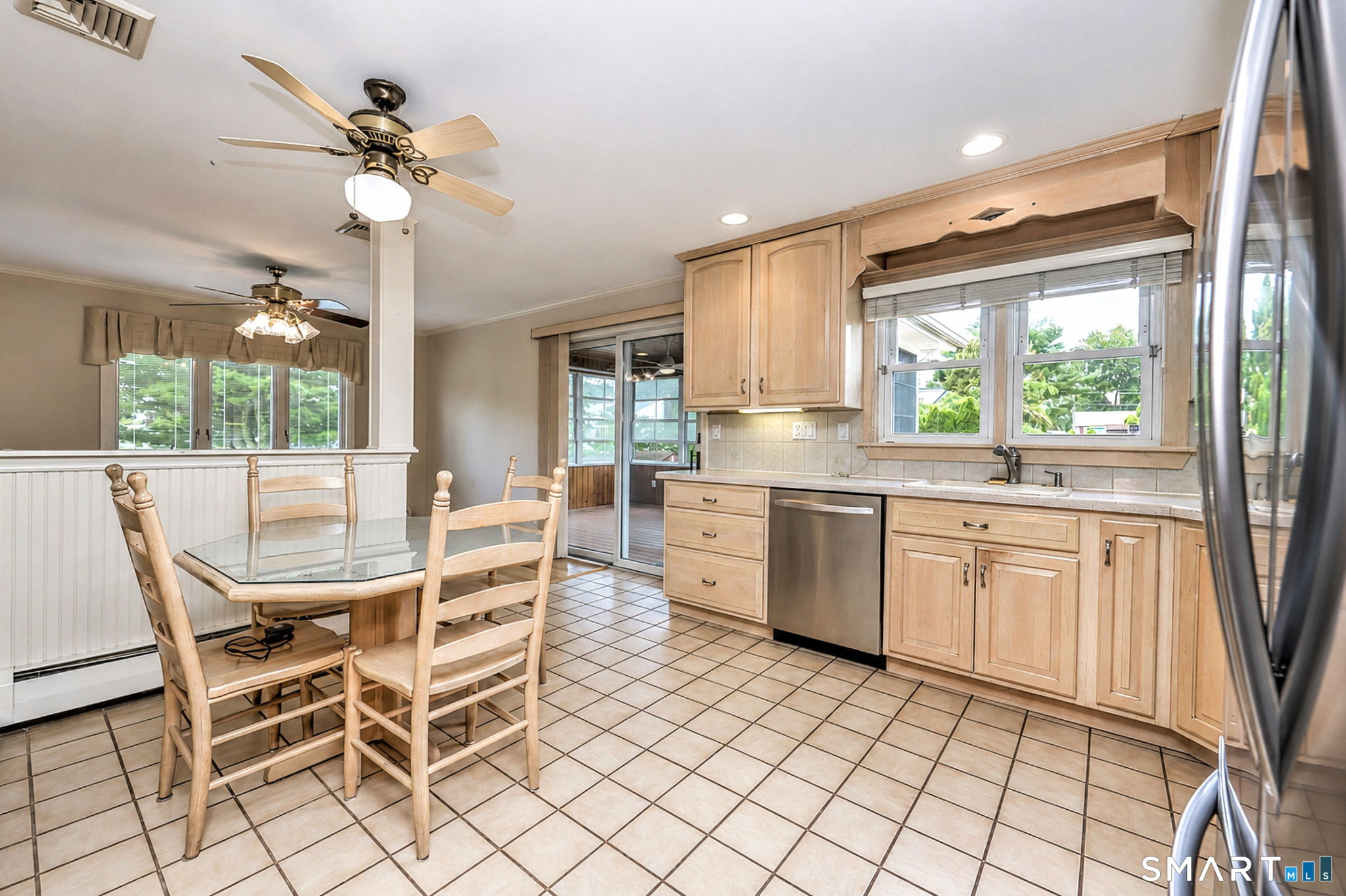 86 Honey Pot Road West Haven CT 06516