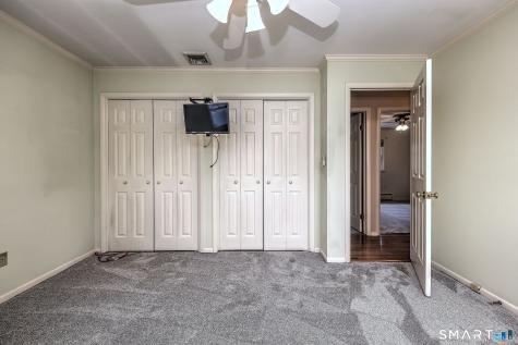 86 Honey Pot Road West Haven CT 06516
