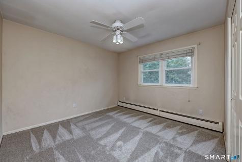 86 Honey Pot Road West Haven CT 06516