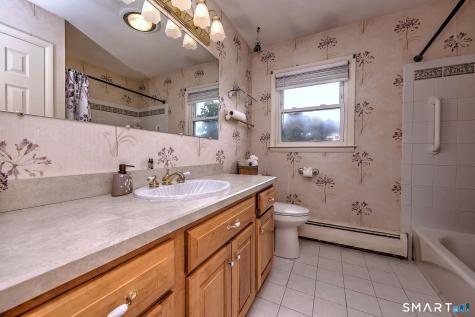 86 Honey Pot Road West Haven CT 06516