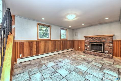 86 Honey Pot Road West Haven CT 06516