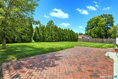 86 Honey Pot Road West Haven CT 06516