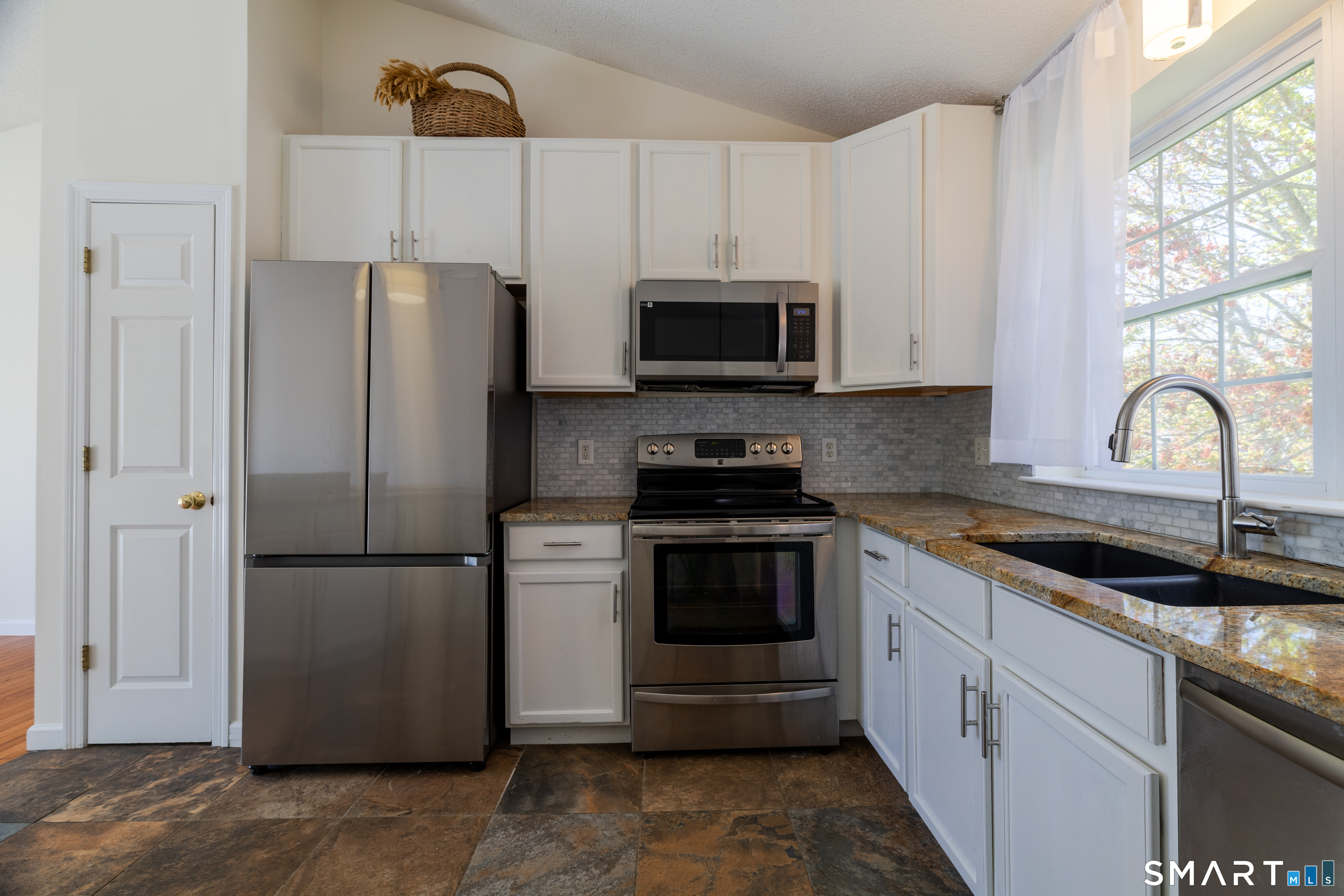 226 Noank Ledyard Road Groton CT 06355