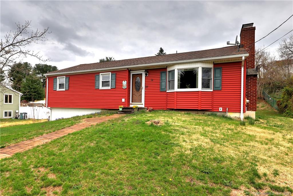 27 Fanny Street Shelton CT 06484