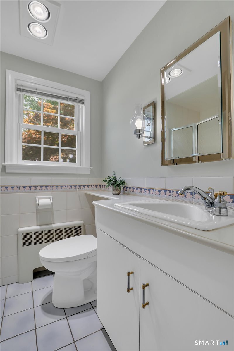292 South Main Street West Hartford CT 06107