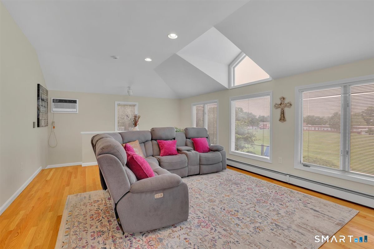 292 South Main Street West Hartford CT 06107