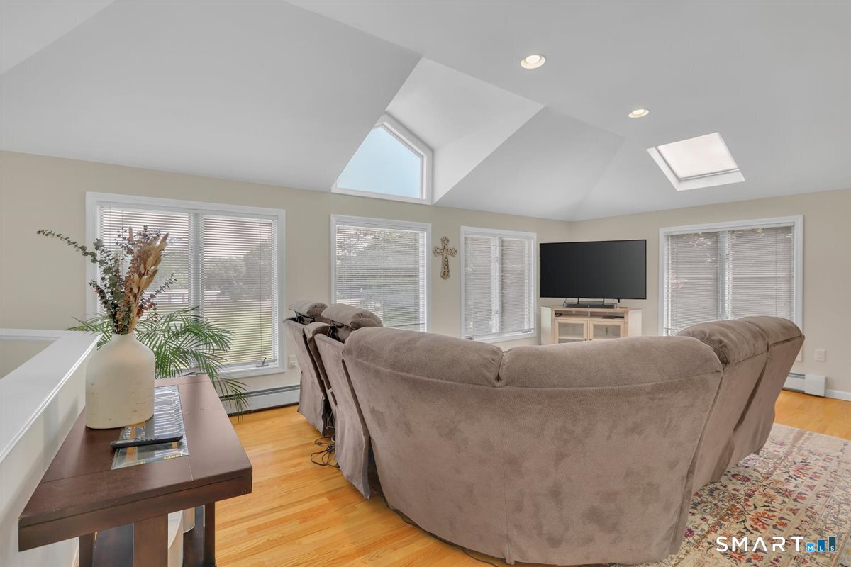 292 South Main Street West Hartford CT 06107
