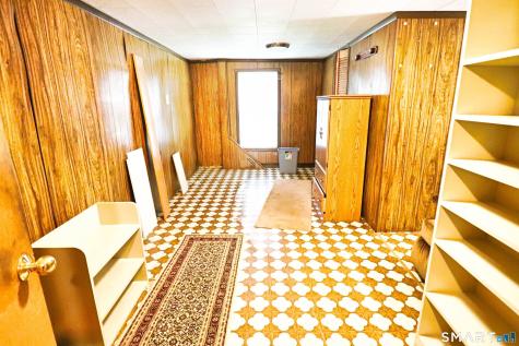 22 Hull Street Bristol CT 06010