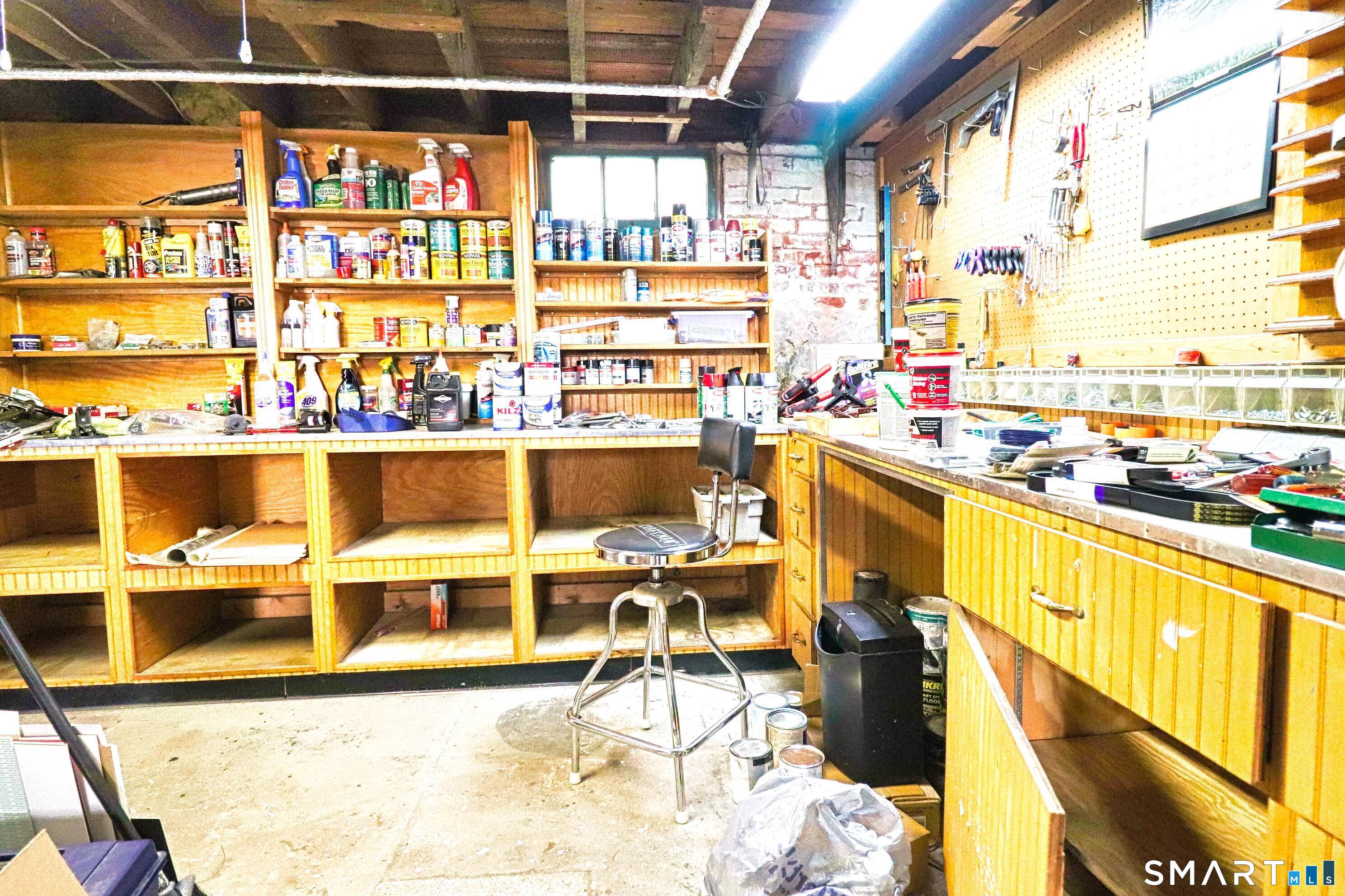 22 Hull Street Bristol CT 06010