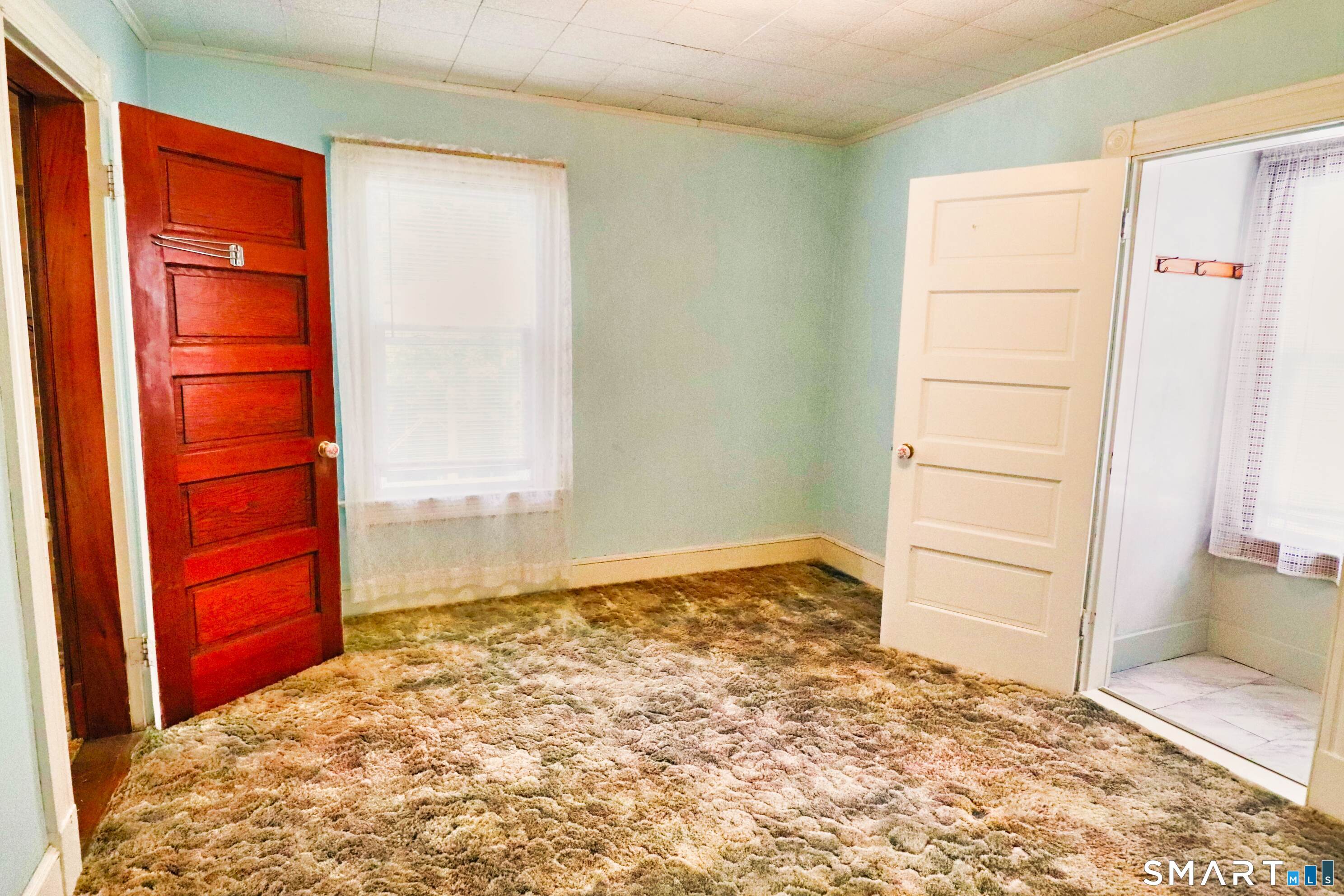 22 Hull Street Bristol CT 06010