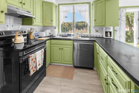 67 Flanders Road Woodbury CT 06798