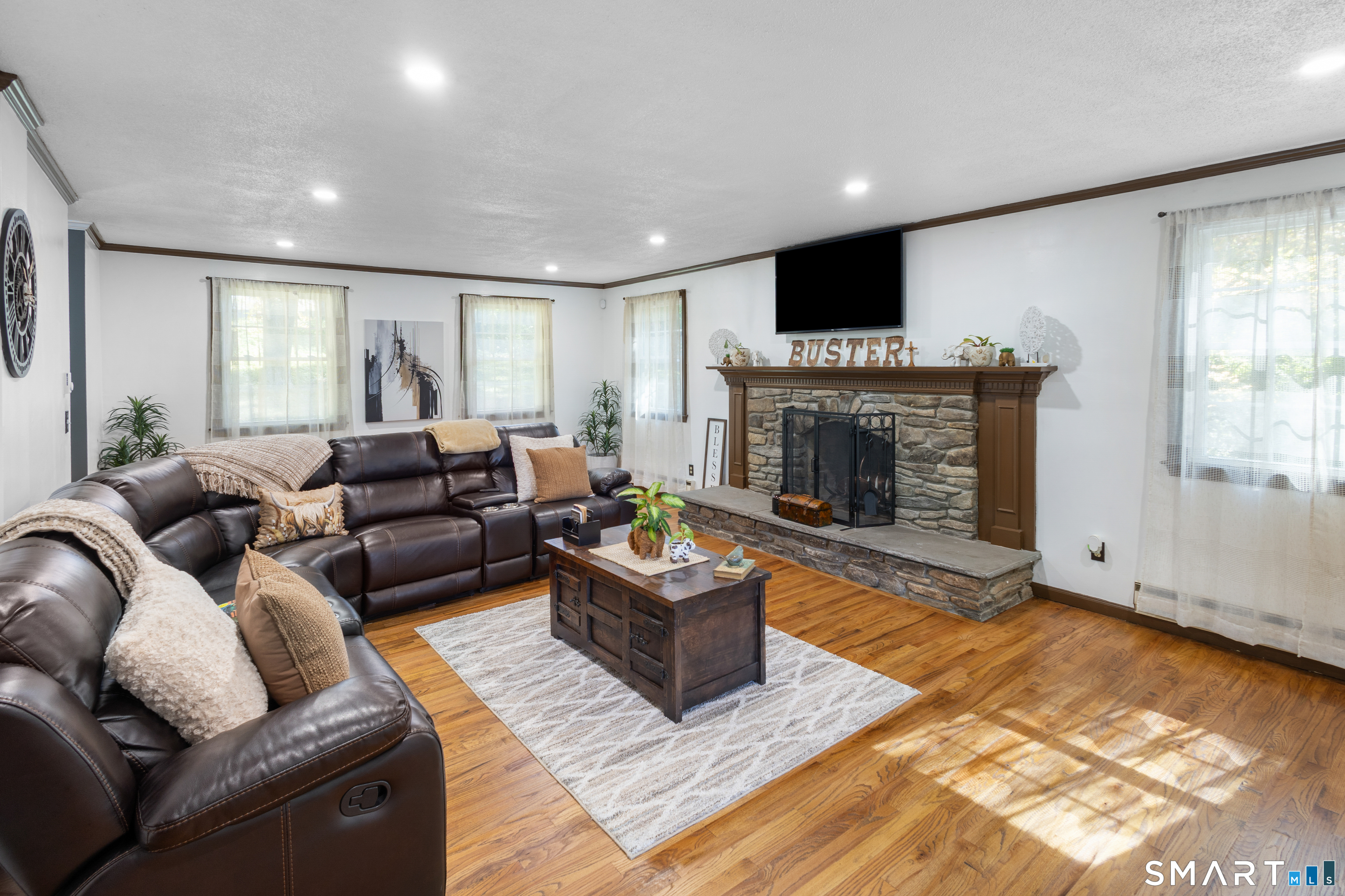 67 Flanders Road Woodbury CT 06798