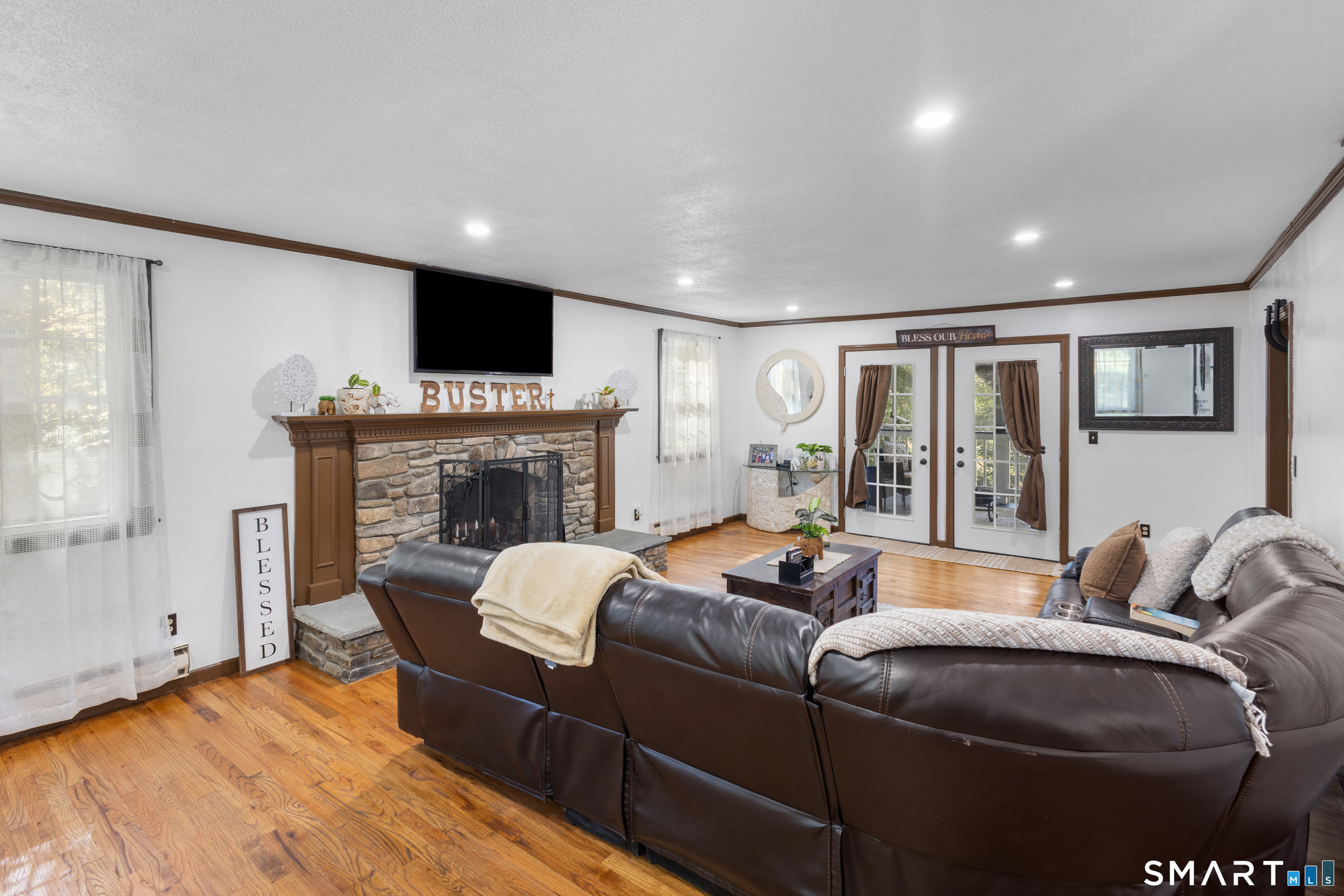 67 Flanders Road Woodbury CT 06798