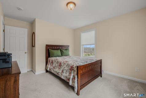 8 Heartwell Drive Groton CT 06340