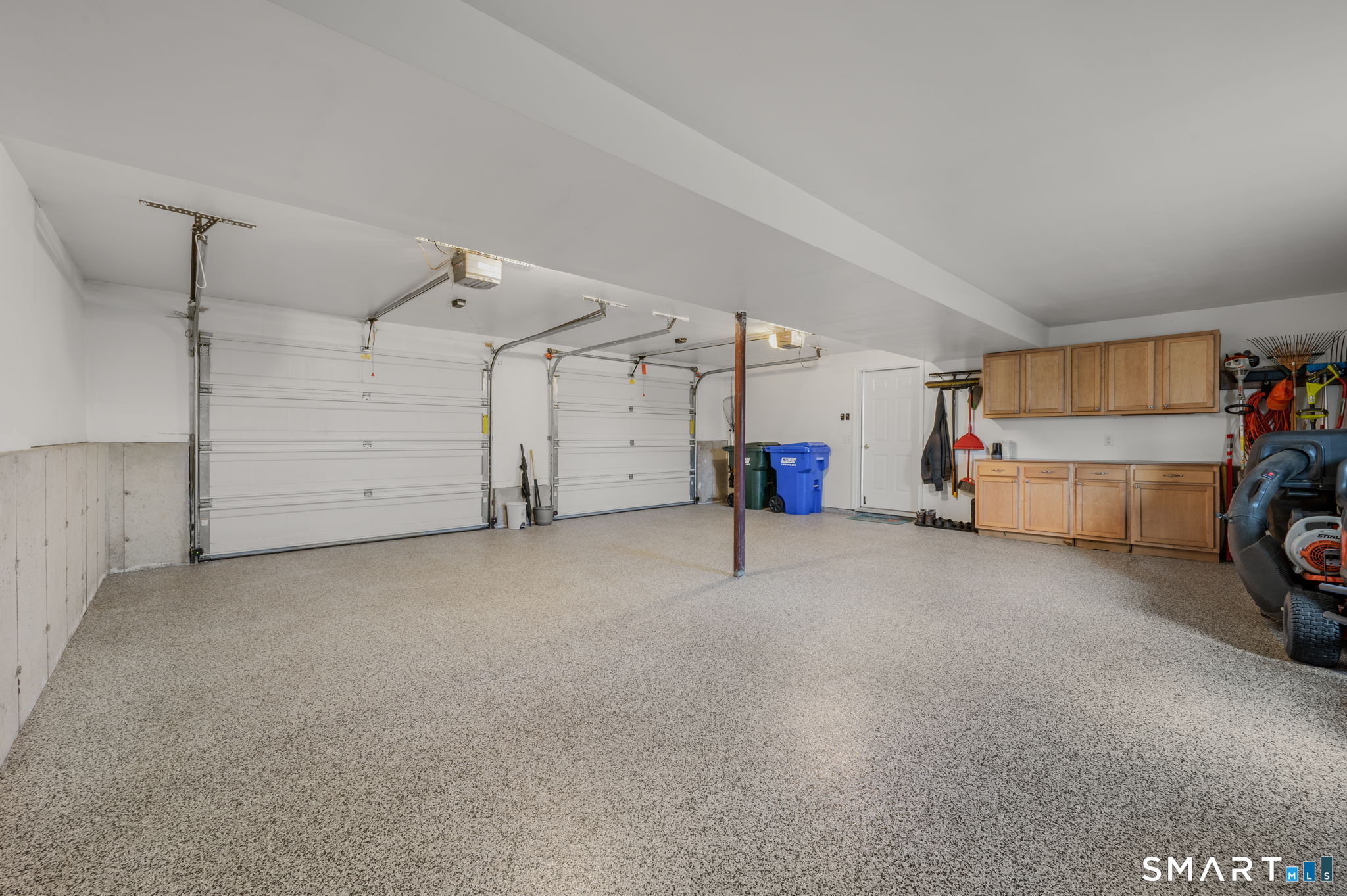 8 Heartwell Drive Groton CT 06340
