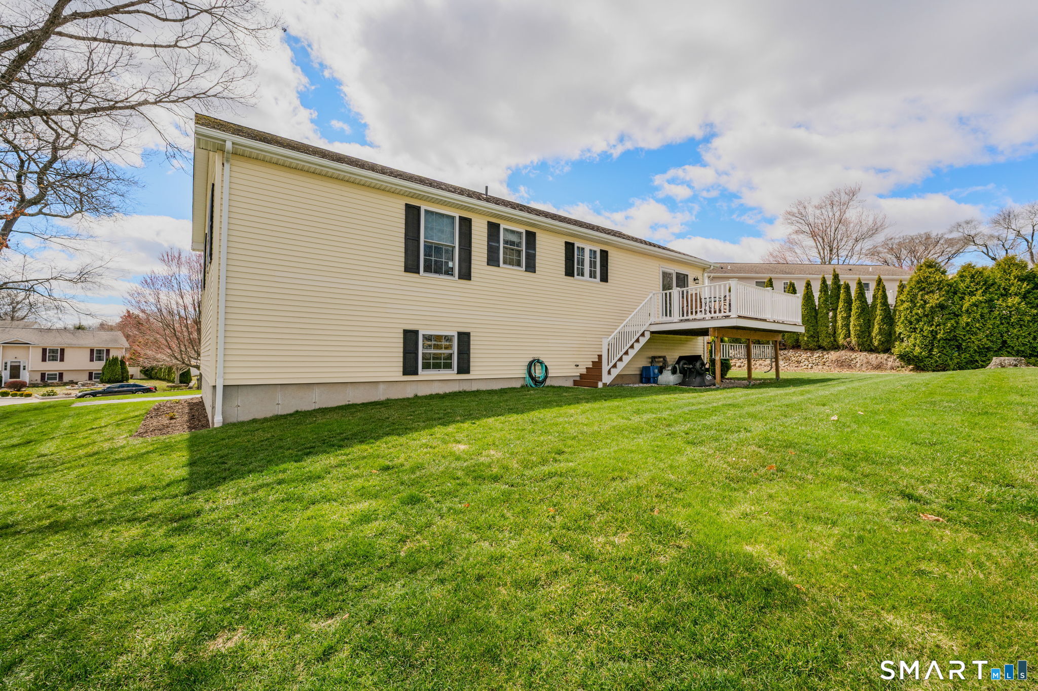 8 Heartwell Drive Groton CT 06340