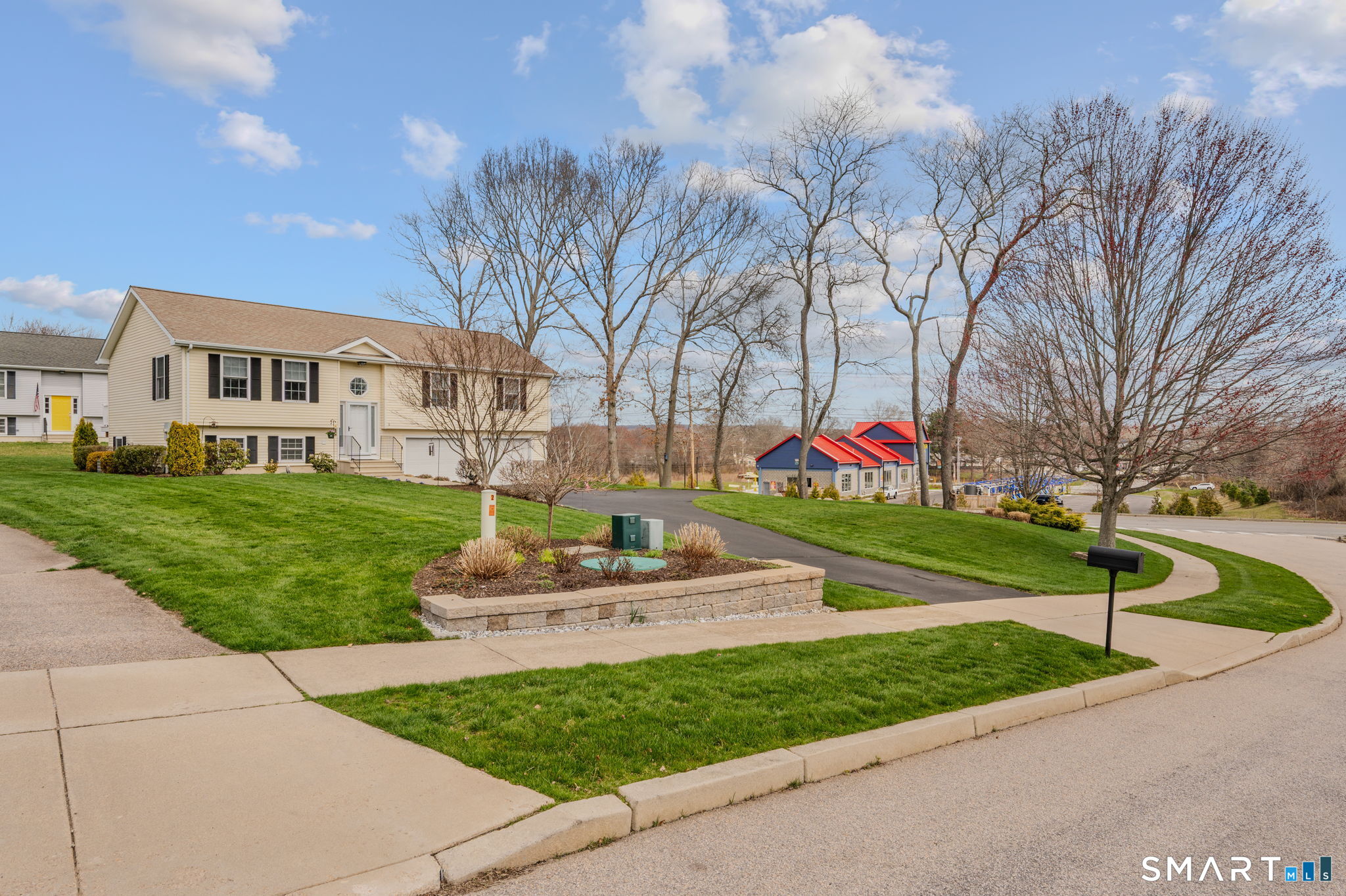 8 Heartwell Drive Groton CT 06340