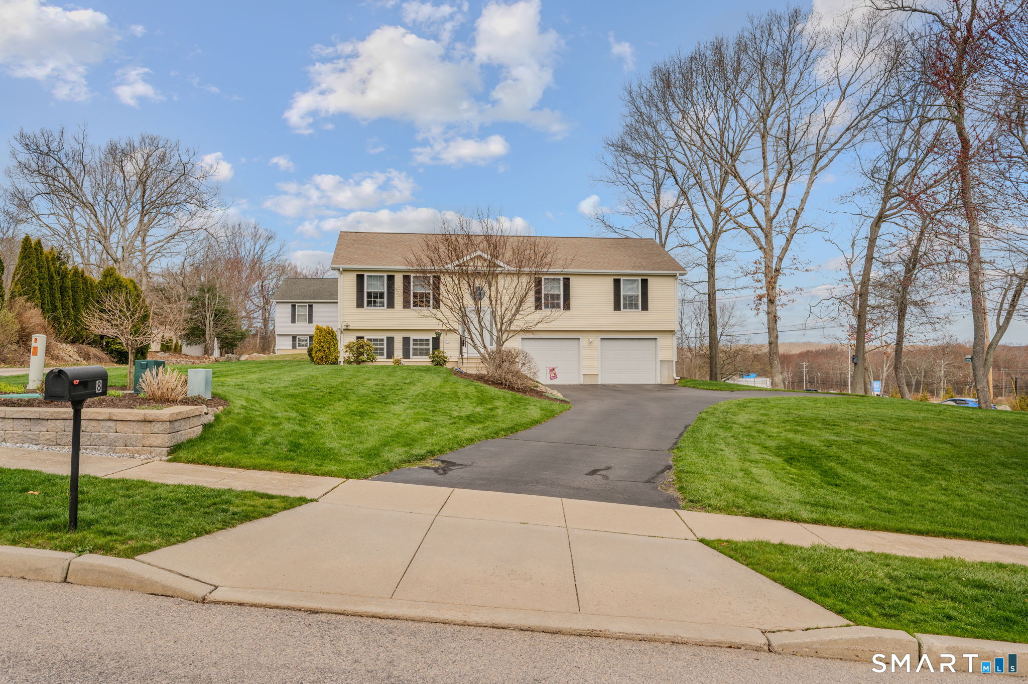 8 Heartwell Drive Groton CT 06340