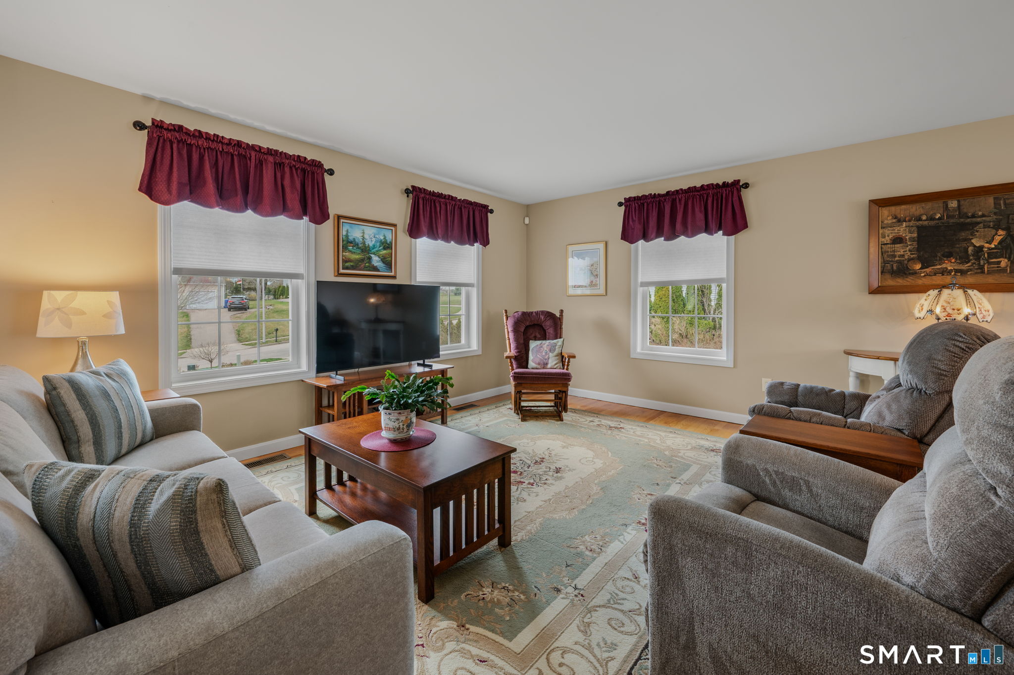 8 Heartwell Drive Groton CT 06340