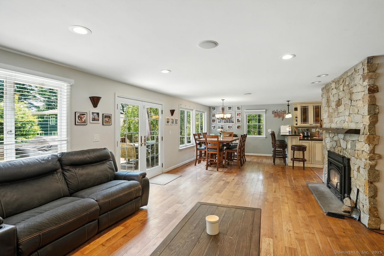 68 Old Dike Road Trumbull CT 06611