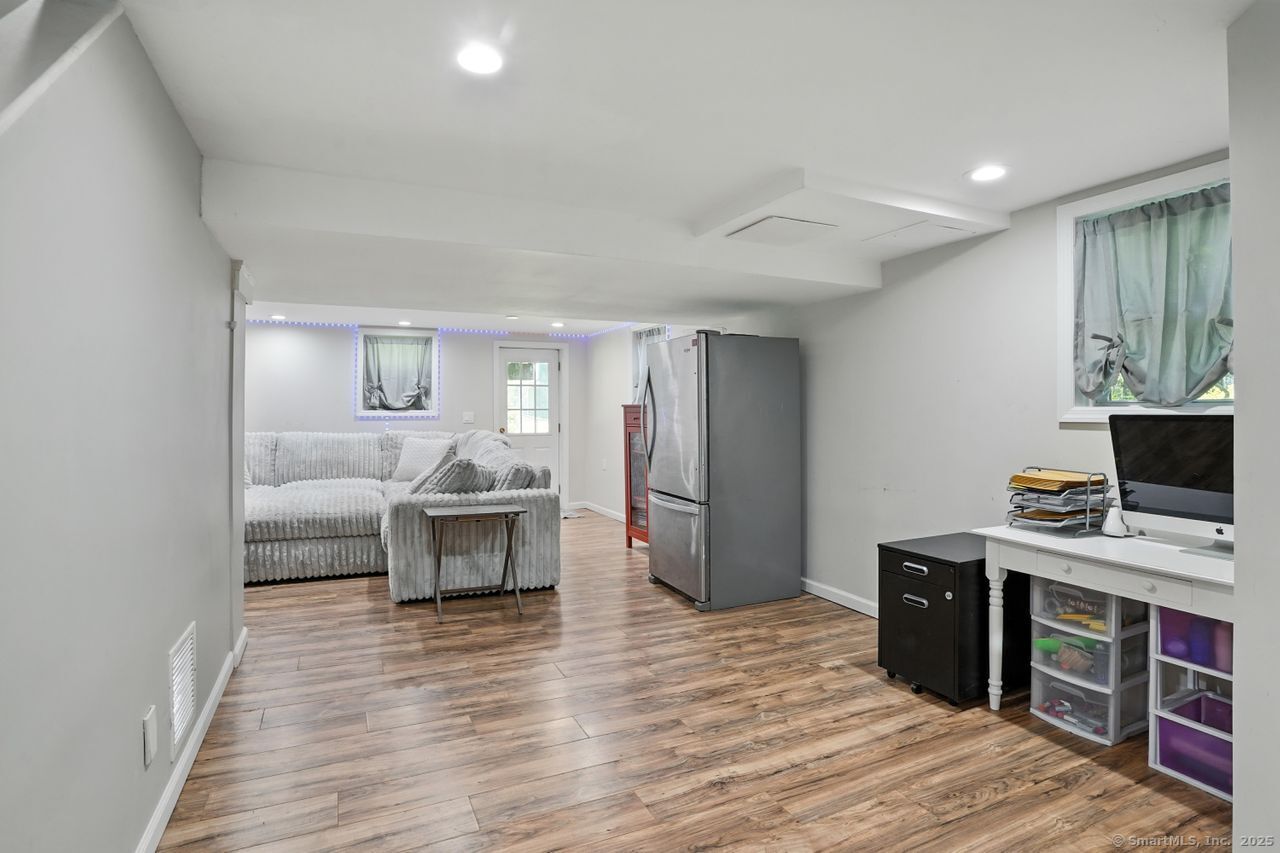 68 Old Dike Road Trumbull CT 06611