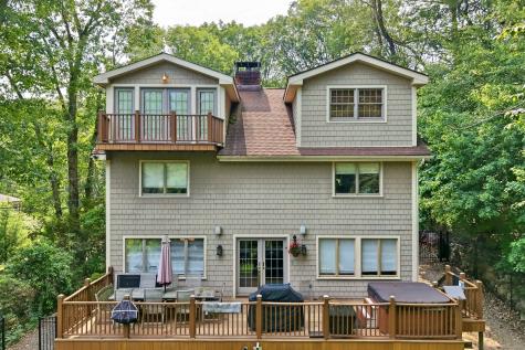 68 Old Dike Road Trumbull CT 06611