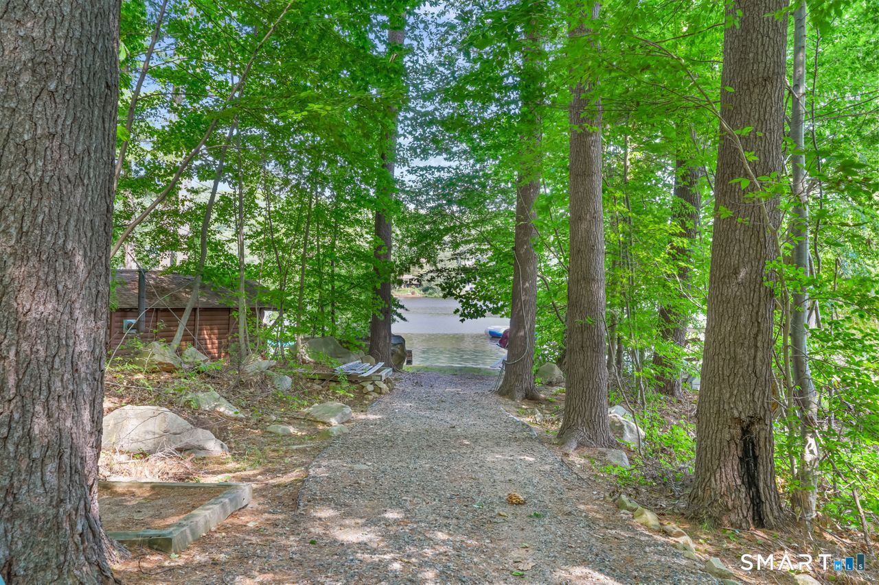 68 Old Dike Road Trumbull CT 06611