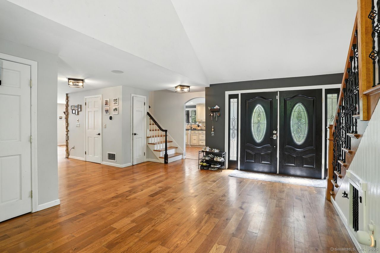 68 Old Dike Road Trumbull CT 06611