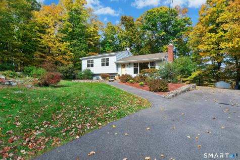 35 Aspen Ledges Road Ridgefield CT 06877
