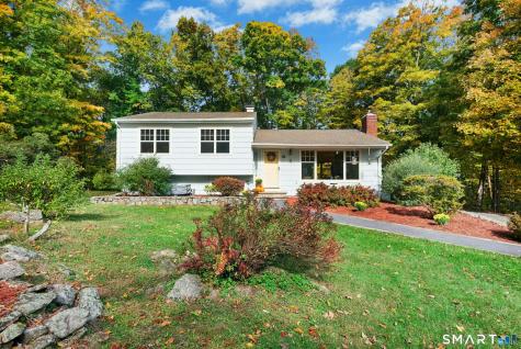 35 Aspen Ledges Road Ridgefield CT 06877