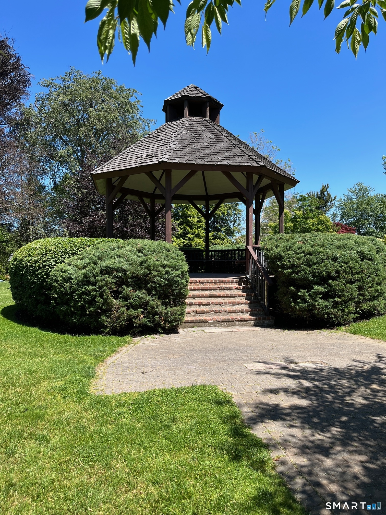 35 Aspen Ledges Road Ridgefield CT 06877