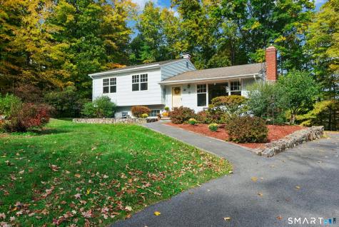 35 Aspen Ledges Road Ridgefield CT 06877