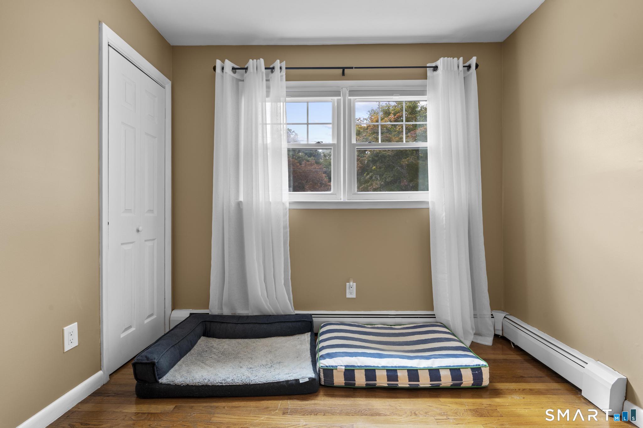 16 Tracy Terrace Seymour CT 06483