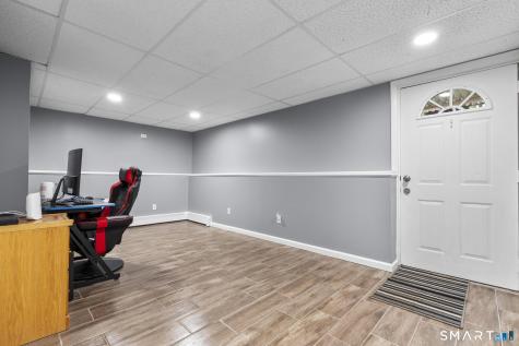 16 Tracy Terrace Seymour CT 06483