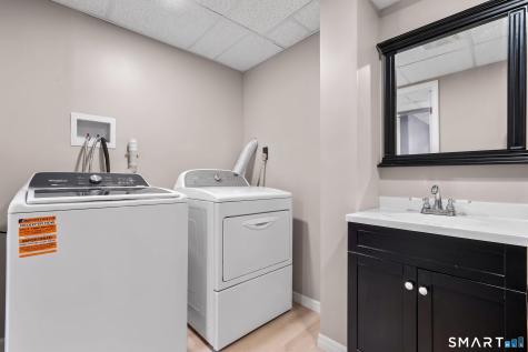 16 Tracy Terrace Seymour CT 06483