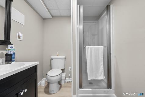 16 Tracy Terrace Seymour CT 06483