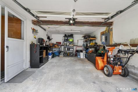 16 Tracy Terrace Seymour CT 06483