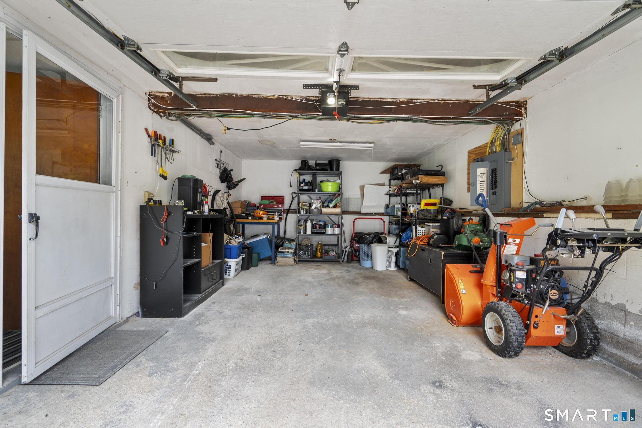 16 Tracy Terrace Seymour CT 06483