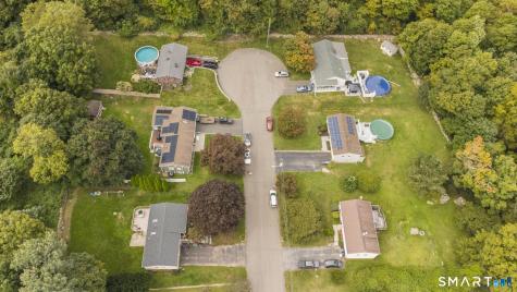 16 Tracy Terrace Seymour CT 06483