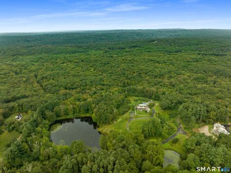 294 Maple Road Easton CT 06612