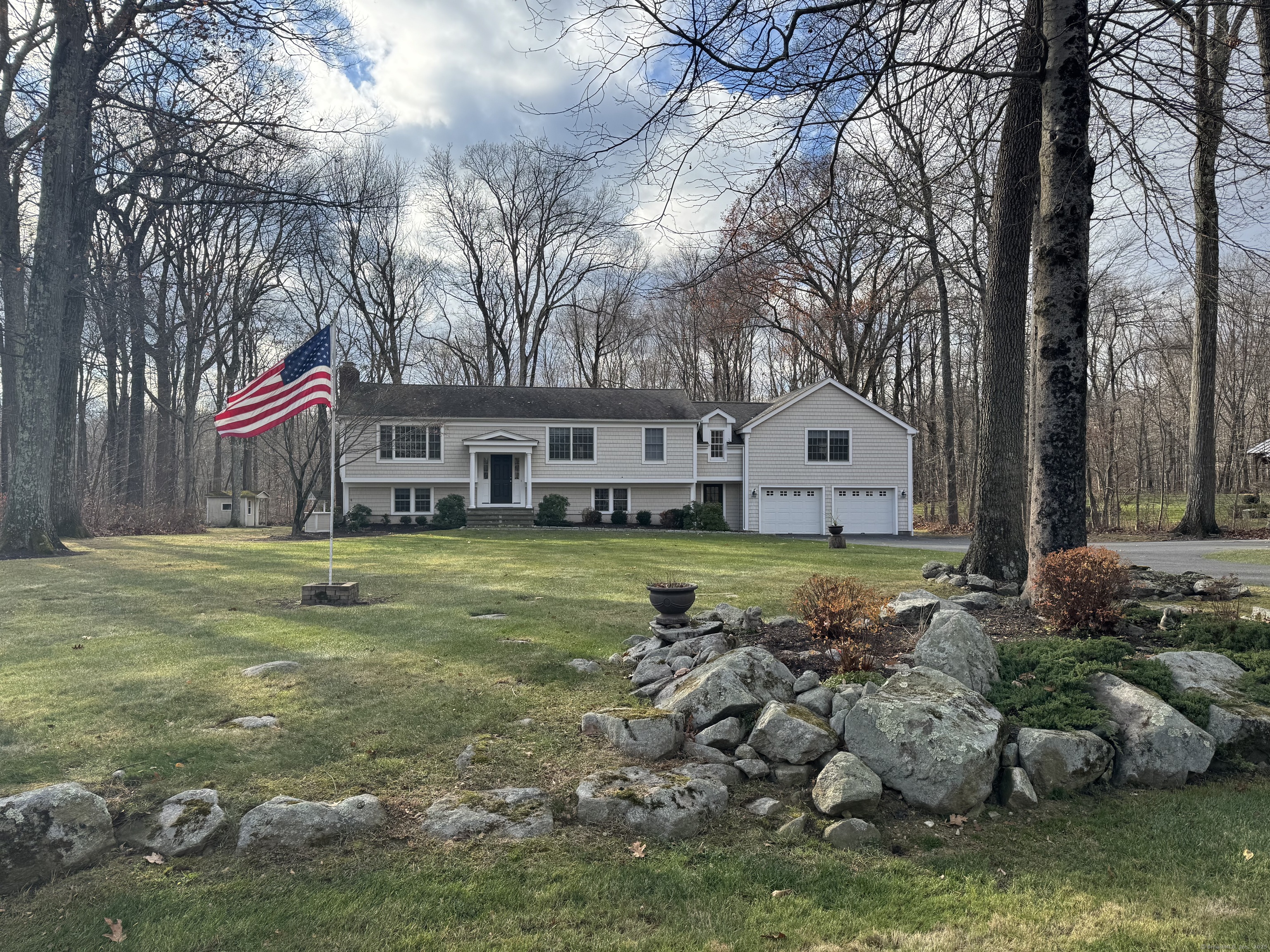 92 Flat Rock Drive Ridgefield CT 06877