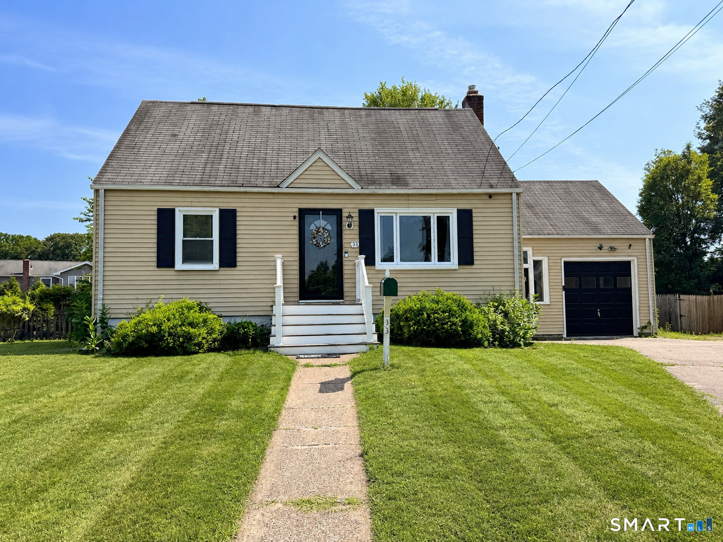 33 Salem Road East Hartford CT 06118