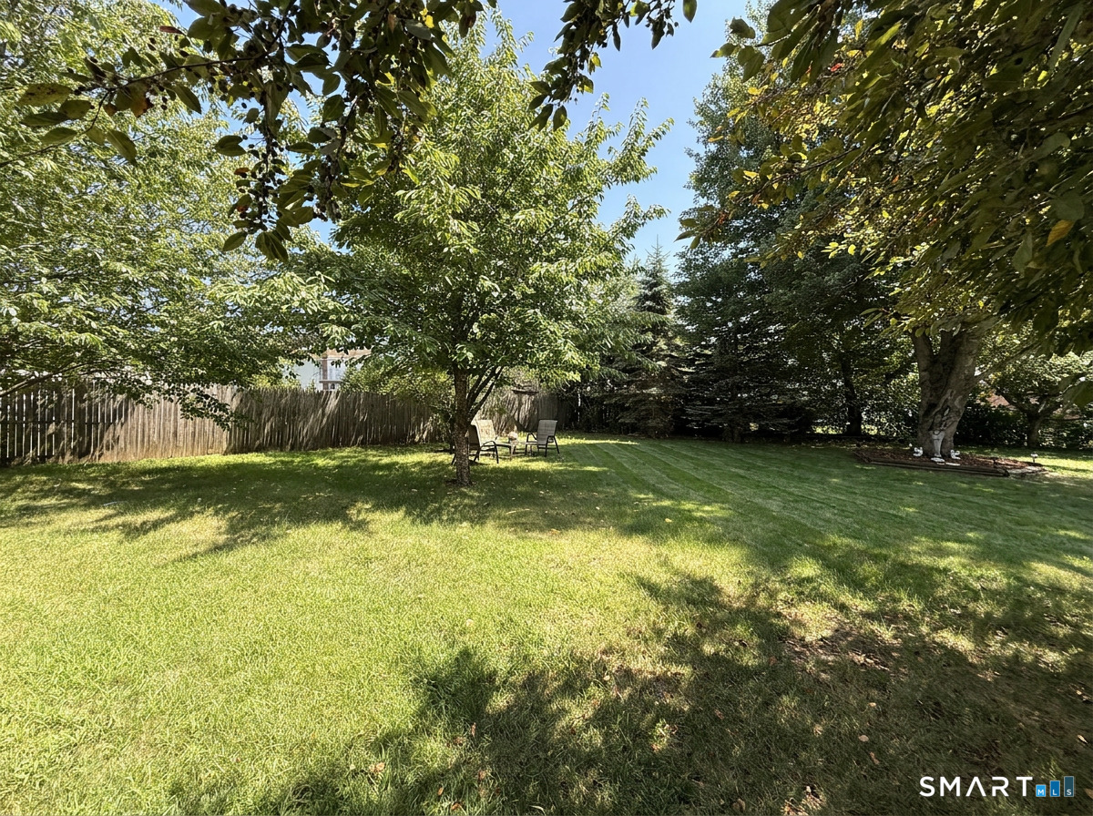 33 Salem Road East Hartford CT 06118